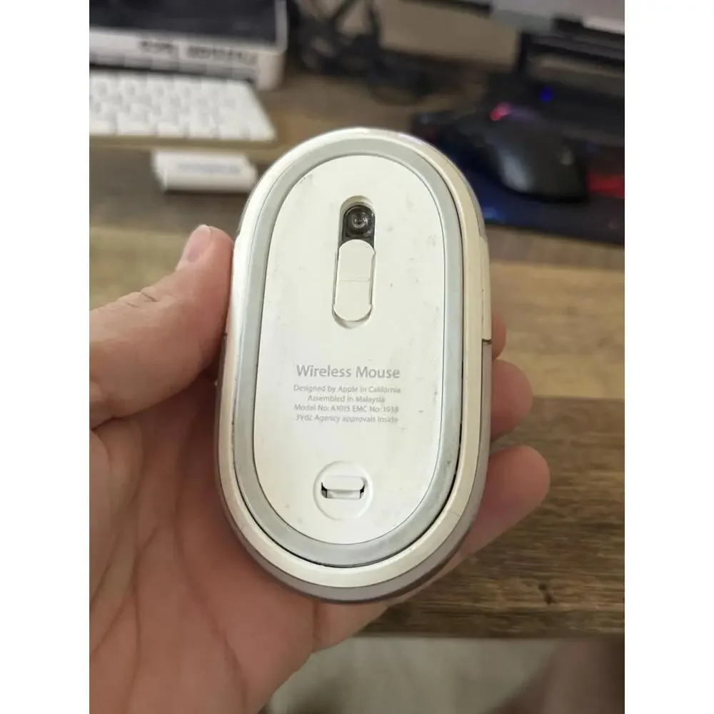 1st Generation Apple Wireless Mouse, Model A1015